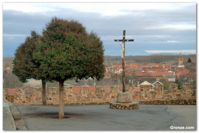Plaza de San Esteban, Alija del Infantado