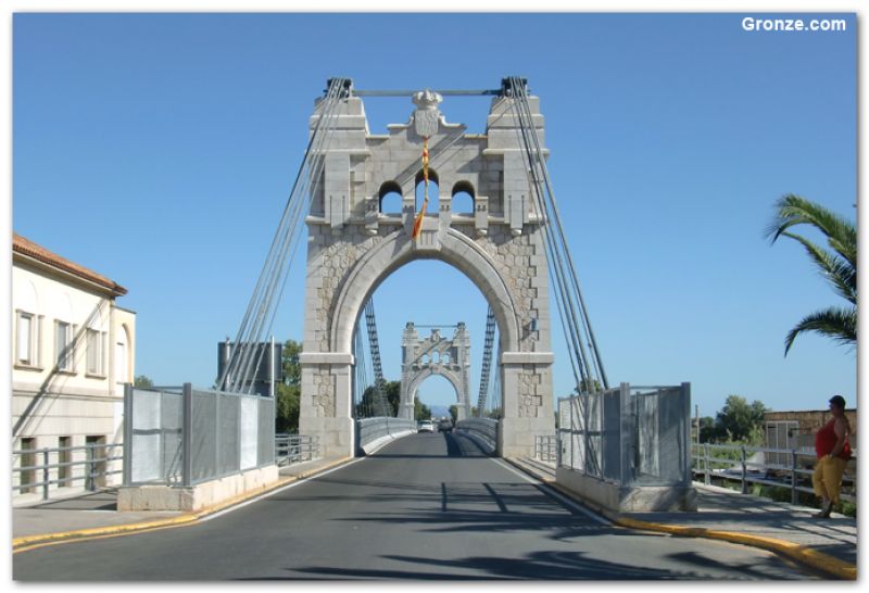 Puente colgante de Amposta