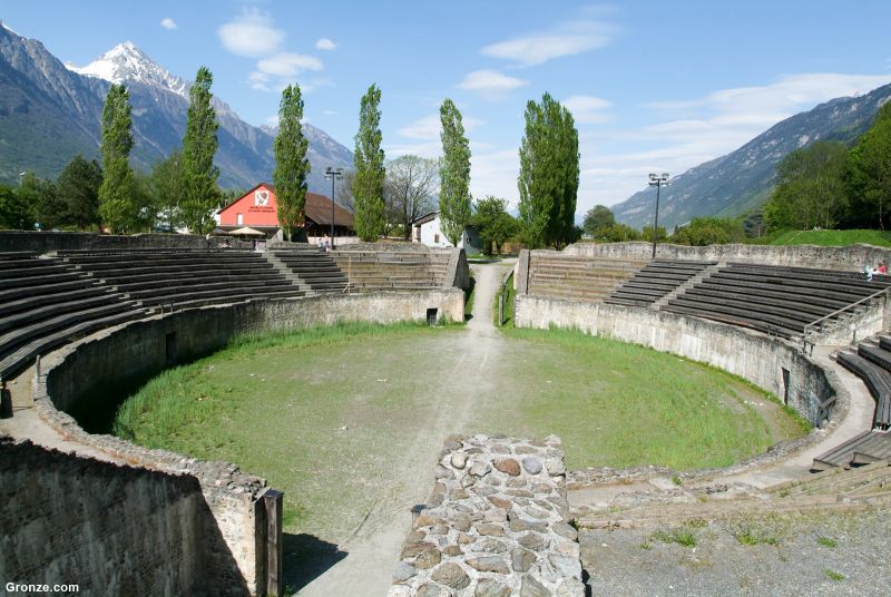 Anfiteatro romano de Martigny Anfiteatro romano de Martigny