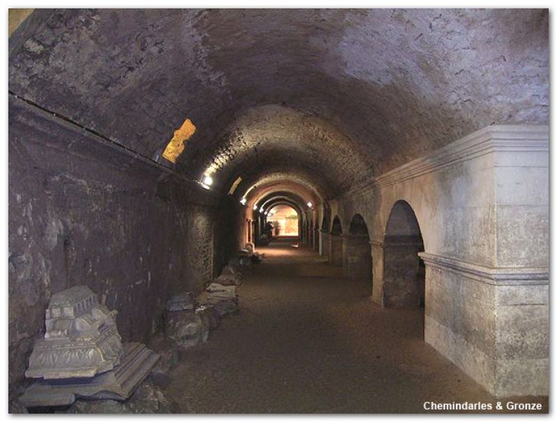 Criptopórticos del foro romano de Arles Criptopórticos del foro romano de Arles
