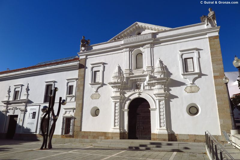 Edificio de la Asamblea de Extremadura, Mérida Edificio de la Asamblea de Extremadura, Mérida