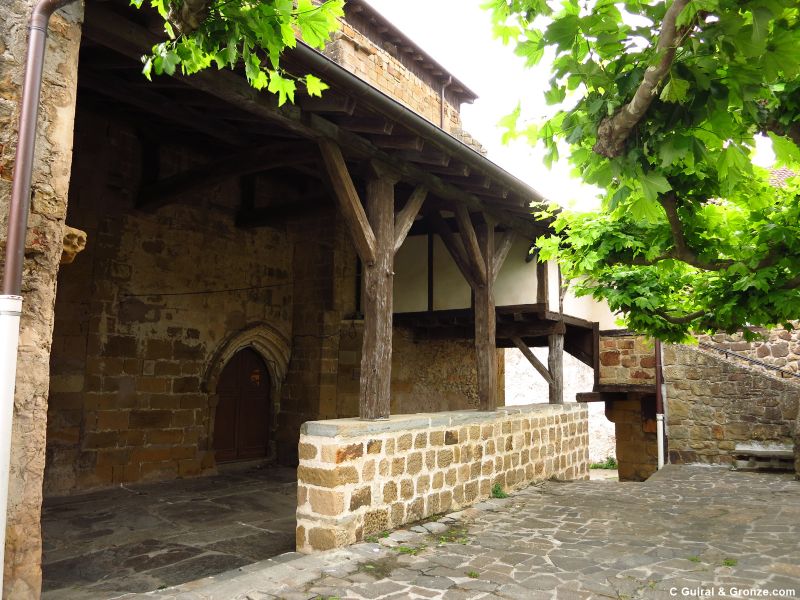 Portada de la iglesia de San Martín, Askizu