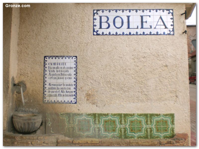 Entrada a Bolea