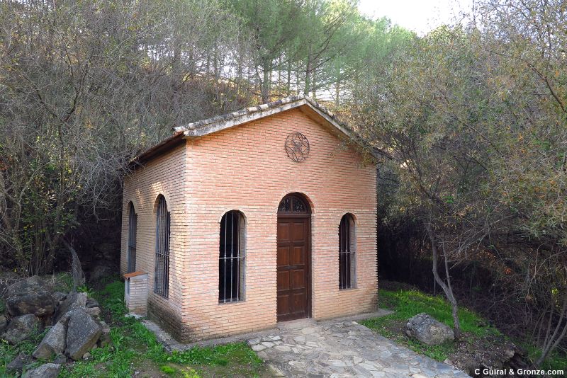 Caseta de la fuente de Malos Pasos, cerca de Villaharta