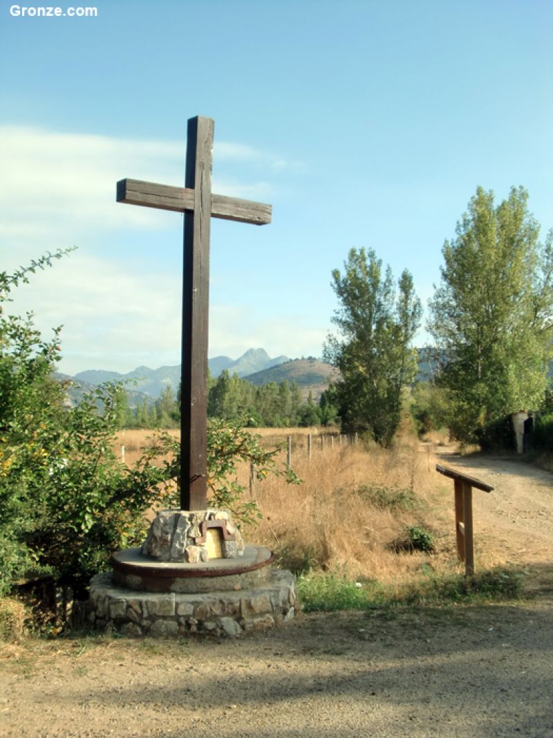 La Cruz del Molino, saliendo de Cistierna