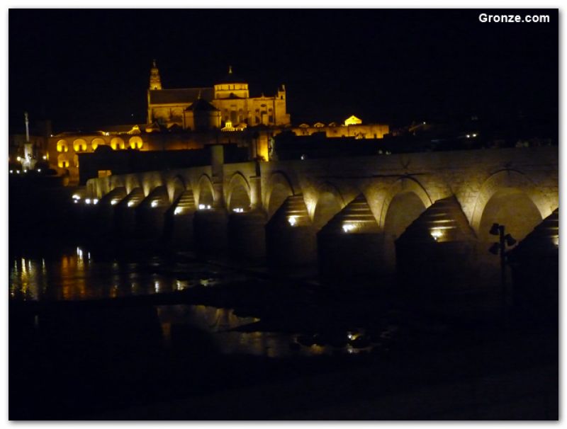 Puente romano y Mezquita-Catedral, Córdoba