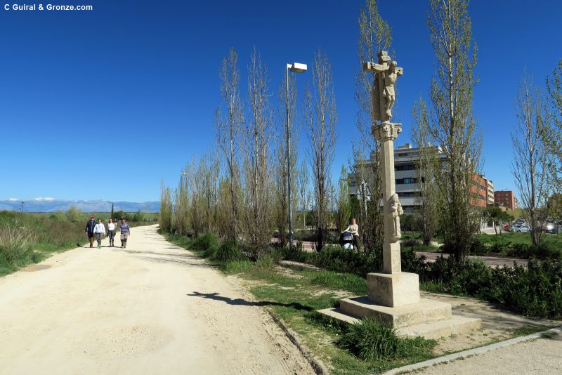 Crucero tras el cementerio de Fuencarral