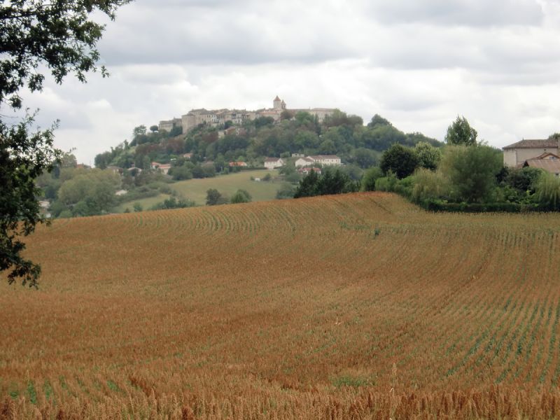 Lauzerte, al fondo Lauzerte, al fondo