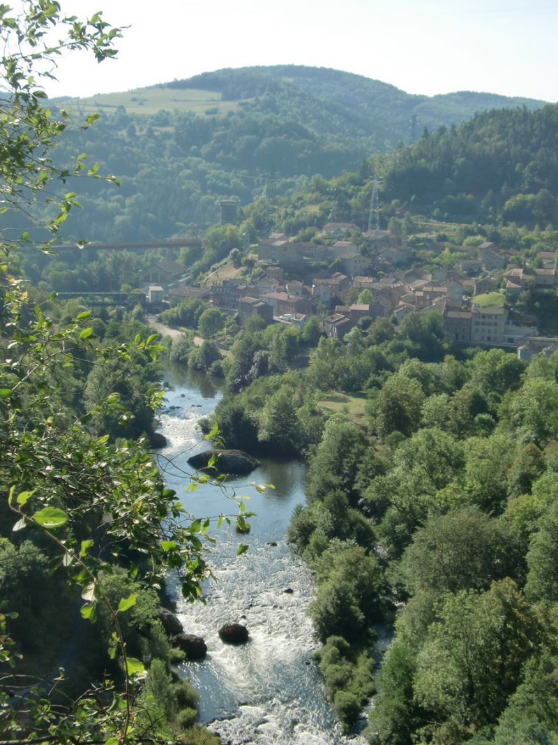 Monistrol d'Allier, a la salida Monistrol d'Allier, a la salida