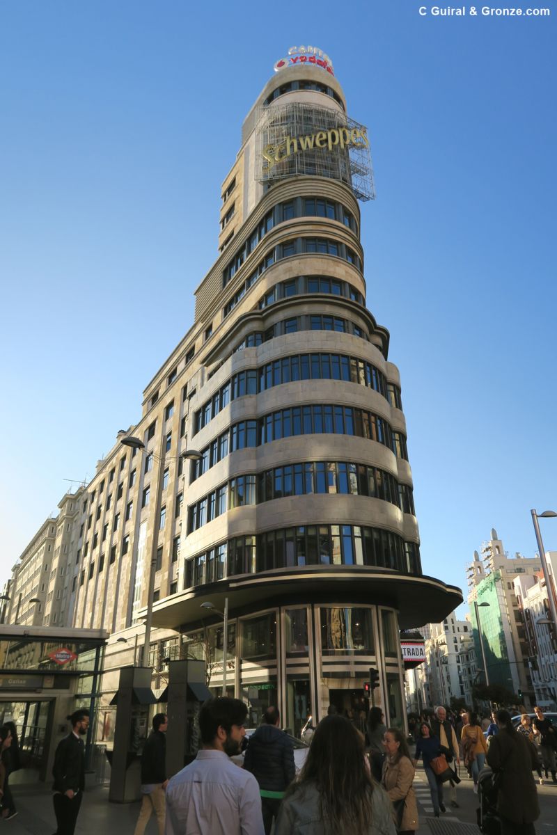 Edificio Capitol en la Gran Vía, Madrid Edificio Capitol en la Gran Vía, Madrid
