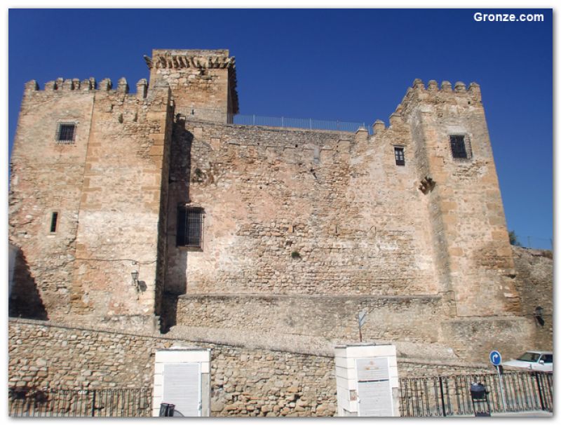 Castillo Ducal, Espejo Castillo Ducal, Espejo