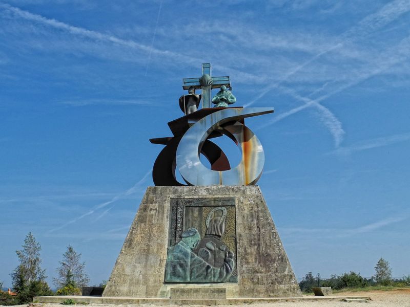 Monumento de Juan Pablo II, Monte do Gozo