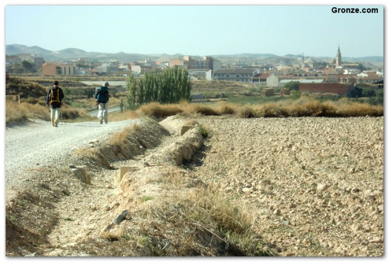 Llegando a Fuentes de Ebro