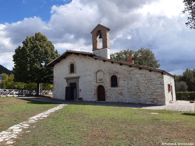 Iglesia de Santa Maria della Vittoria, Gubbio Iglesia de Santa Maria della Vittoria, Gubbio