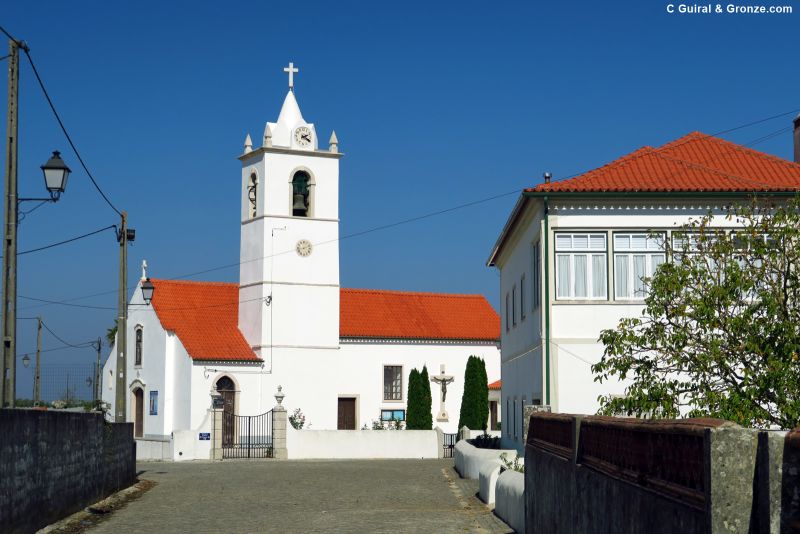 Iglesia de Alvorge