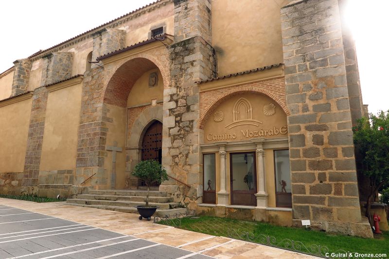 Iglesia de la Asunción, Campanario