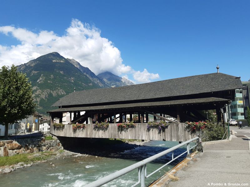 Puente, Quartier de La Bâtiaz, Martigny Puente, Quartier de La Bâtiaz, Martigny