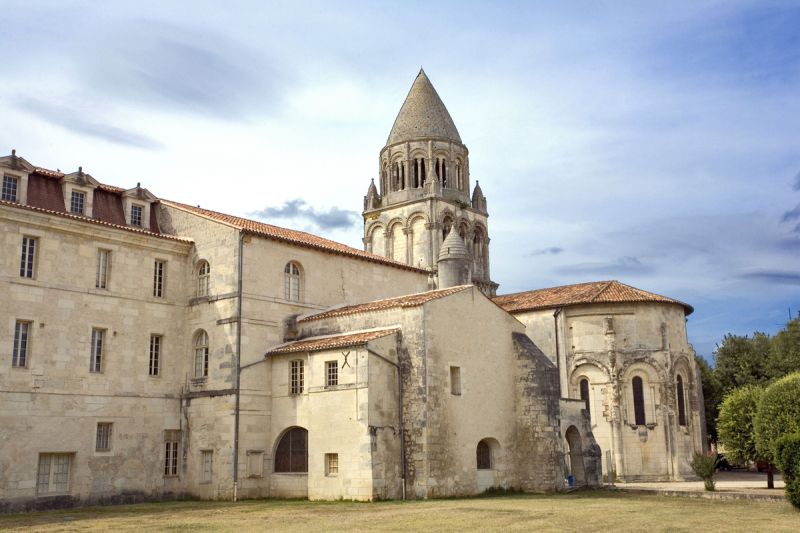 Abadía de Sainte-Marie-des-Dames, Saintes
