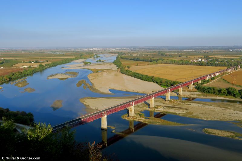 El Tajo desde un mirador en lo alto de Santarém