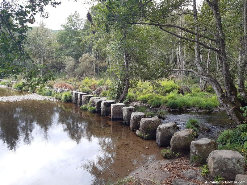 Cruce del río Paiva, a la salida de Vila Franca