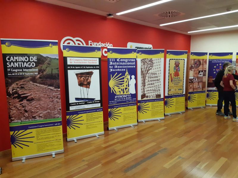 Muestra sobre todos los congresos previos con sus carteles y conclusiones.