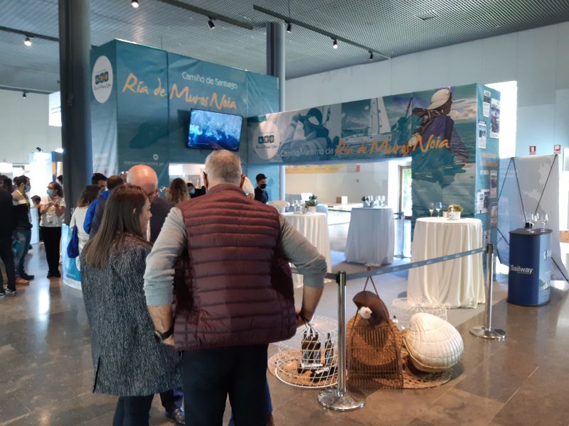 Fairway: stand del Camiño Maritimo da Ría de Muros Noia.