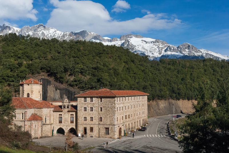 Monasterio de Santo Toribio de Liébana (Imagen: Fundación Camino Lebaniego).