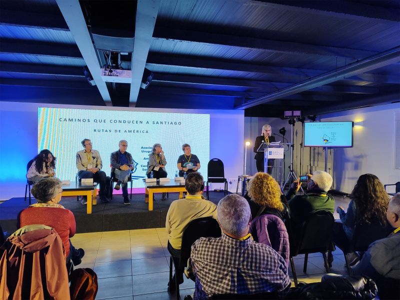 Una de las intervenciones en el II Encuentro Internacional de Asociaciones Jacobeas.