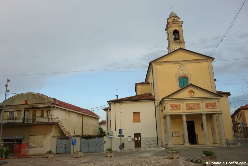 Iglesia y ostello parrochiale, Miradolo Terme