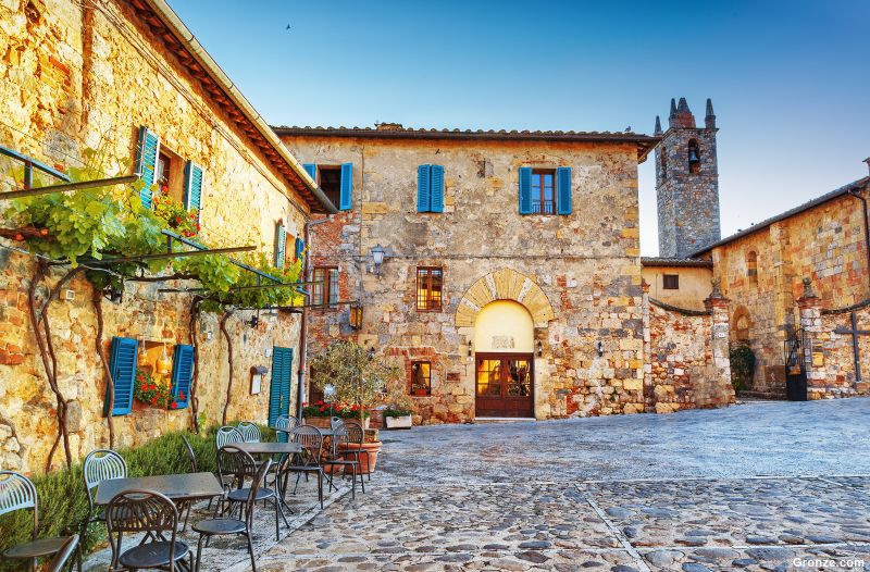 Monteriggioni Monteriggioni