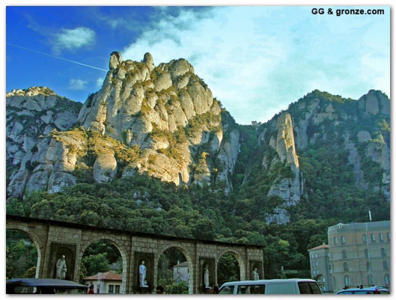Montserrat Montserrat