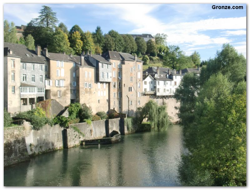 Gave d'Aspe, Oloron-Sainte-Marie Gave d'Aspe, Oloron-Sainte-Marie