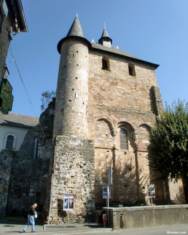 Iglesia de Saint-Pierre, Saint-Pé-de-Bigorre