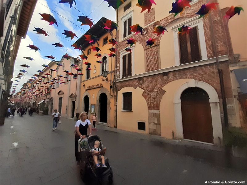 Via Mazzini, Pietrasanta