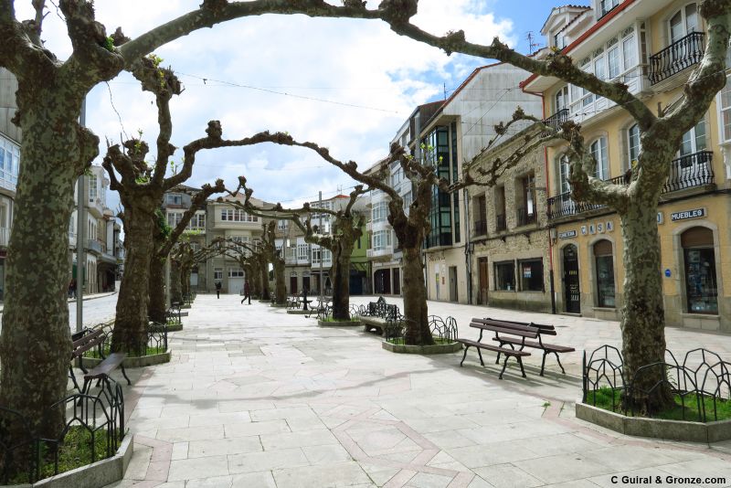 Plaza de la Constitución en Cee