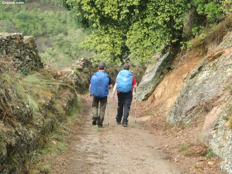 De camino a A Ponte (Barxa de Lor) De camino a A Ponte (Barxa de Lor)