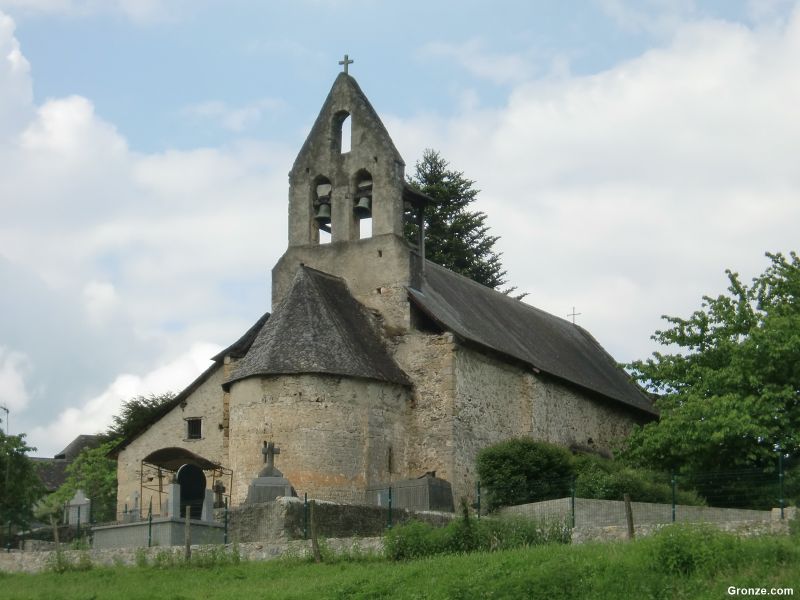 Iglesia en Pouech