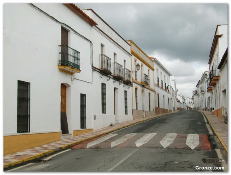 Calle de El Real de la Jara Calle de El Real de la Jara