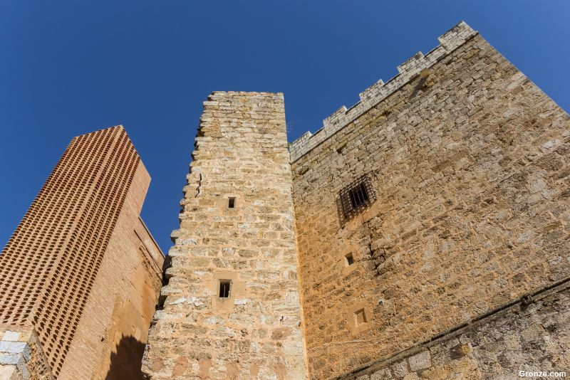 Torres del Castillo de Requena
