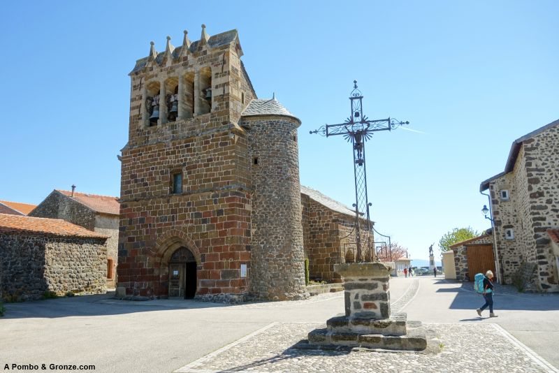 Iglesia de Saint-Christophe-sur-Dolaison