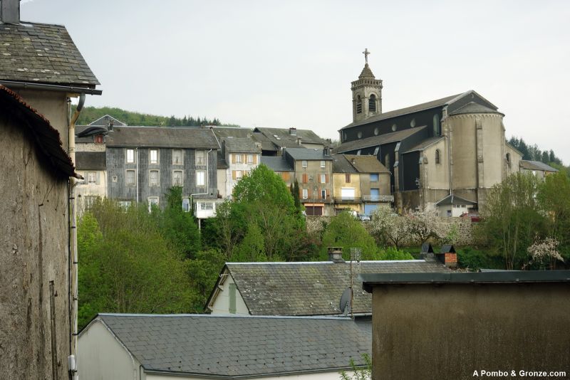 Vista con la iglesia, La Salvetat-sur-Agout