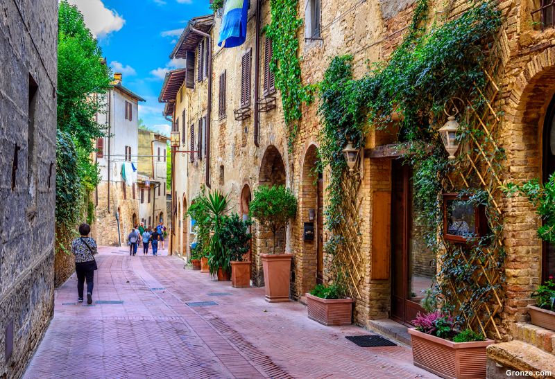 Calle medieval de San Gimignano Calle medieval de San Gimignano