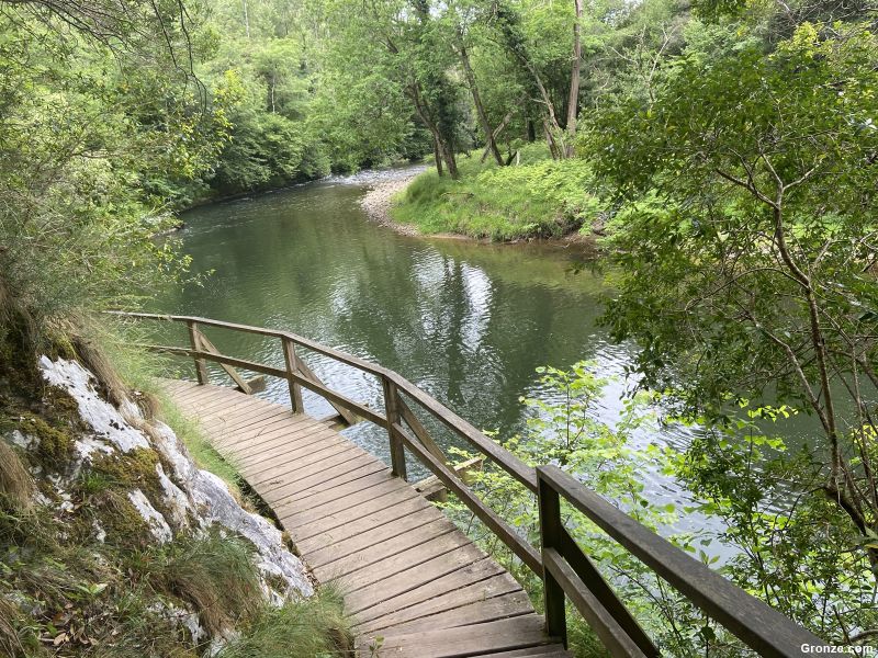 Senda fluvial del río Nansa