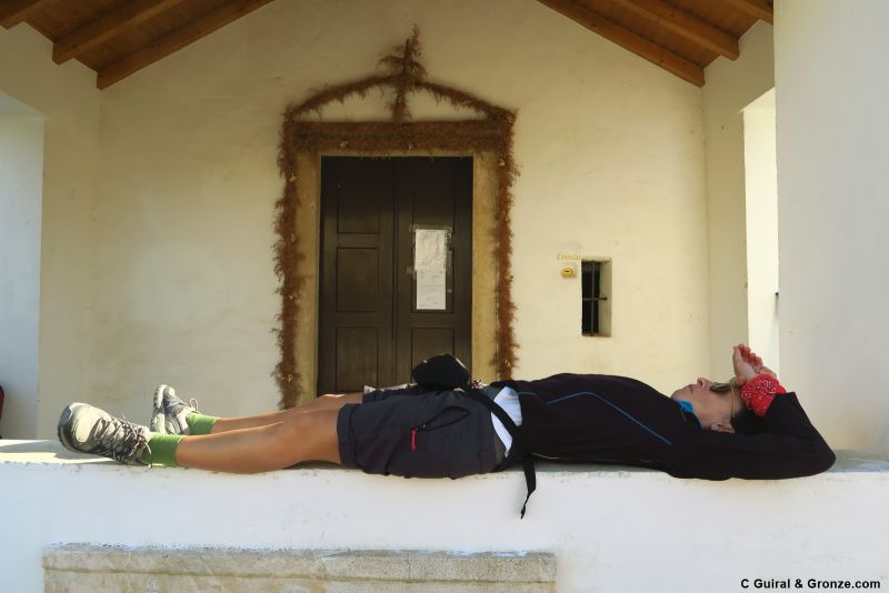 Descansando en la capilla de Senhora do Pranto