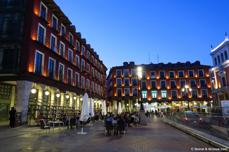 Terrazas en la plaza Mayor de Valladolid