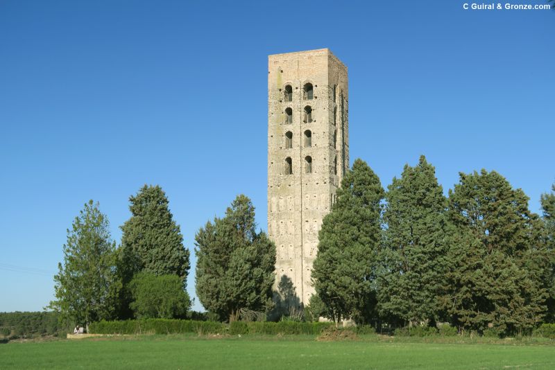 Torre de San Nicolás en Coca