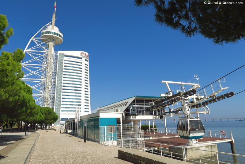 Torre Vasco da Gama, al final del Parque das Nações