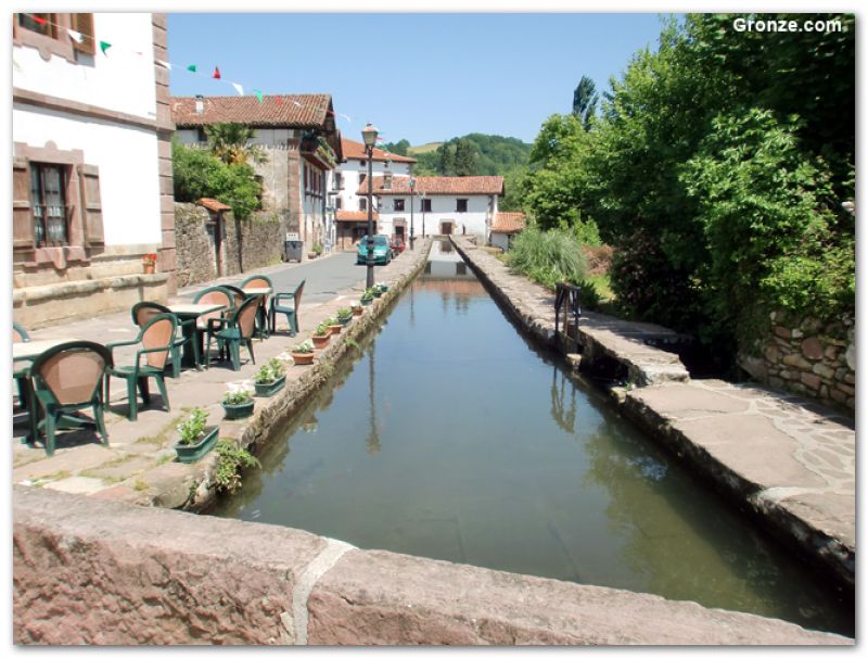 Canal a la casa-molino, Urdax Canal a la casa-molino, Urdax