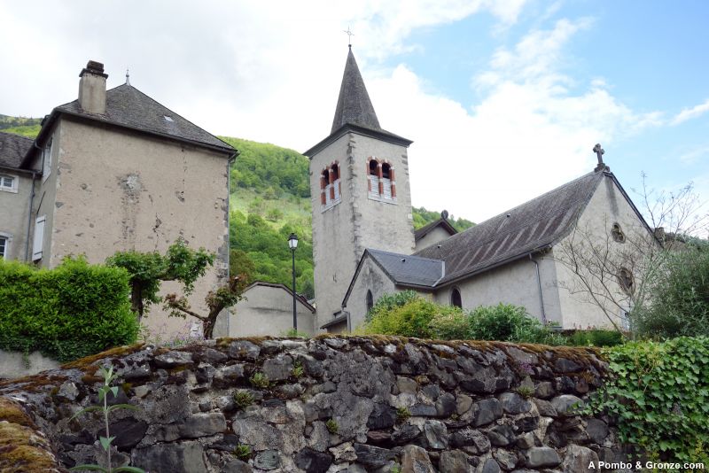 Iglesia de Urdos