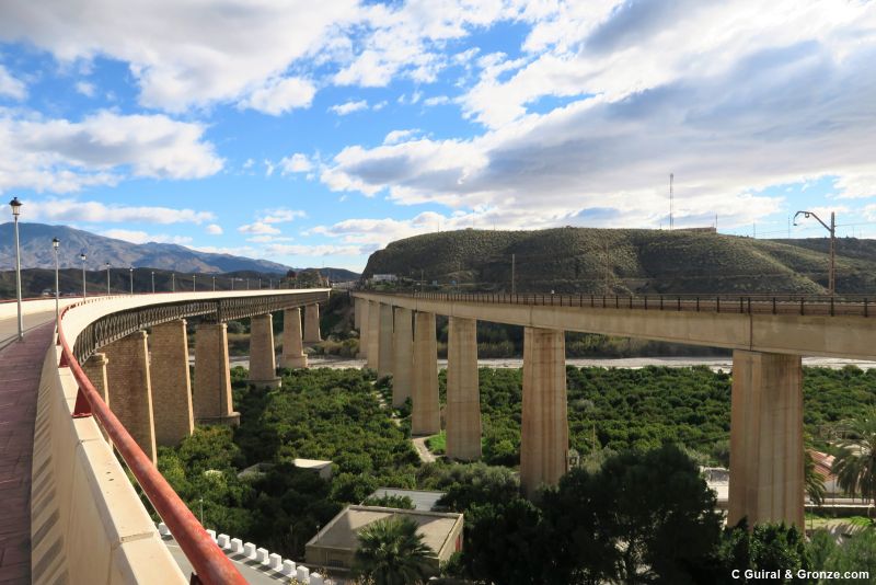 Viaductos en Santa Fe de Mondújar Viaductos en Santa Fe de Mondújar